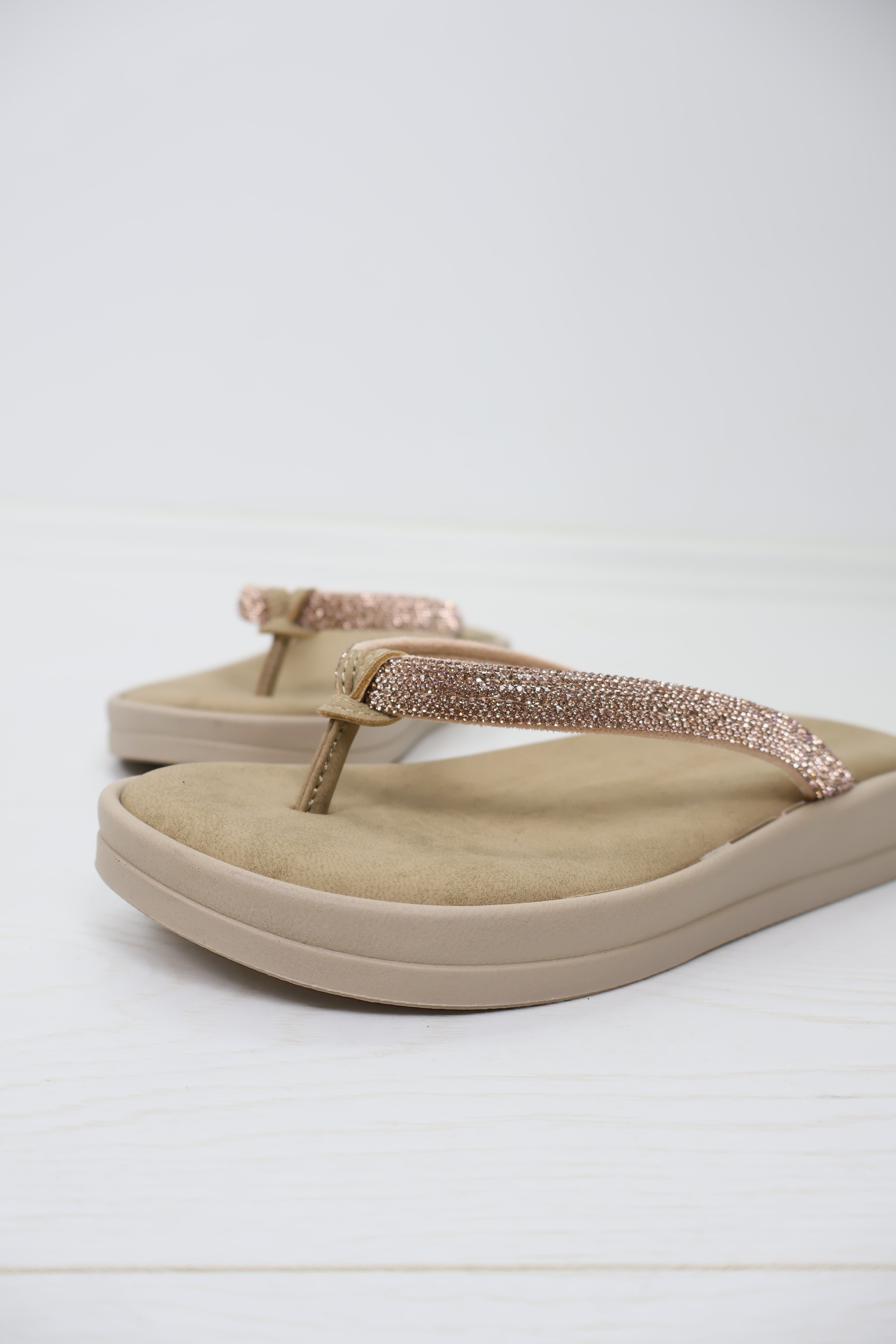 Ceyo 9986-7 Taşlı Parmak Arası Platform Terlik - Bronz