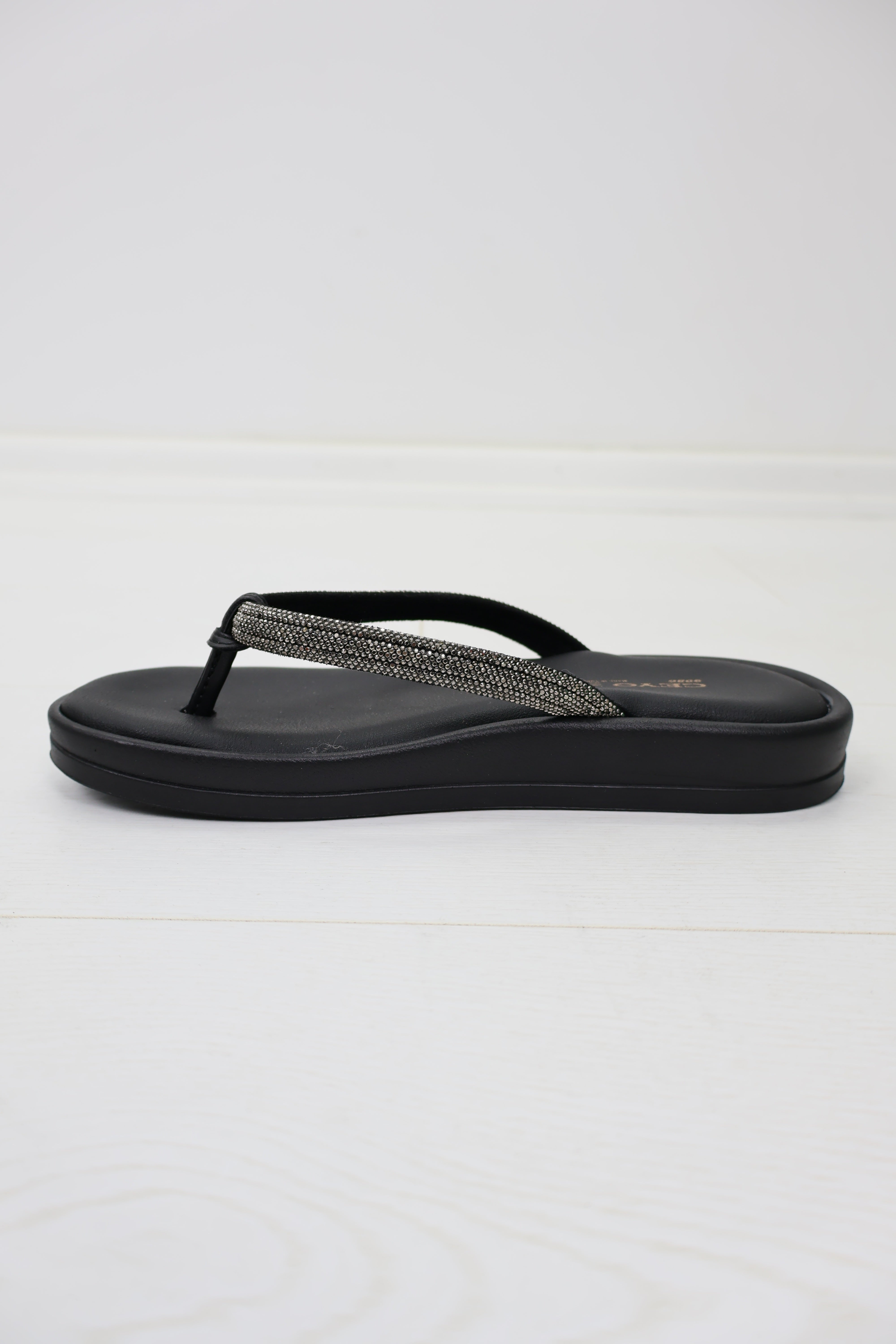 Ceyo 9986-7 Taşlı Parmak Arası Platform Terlik