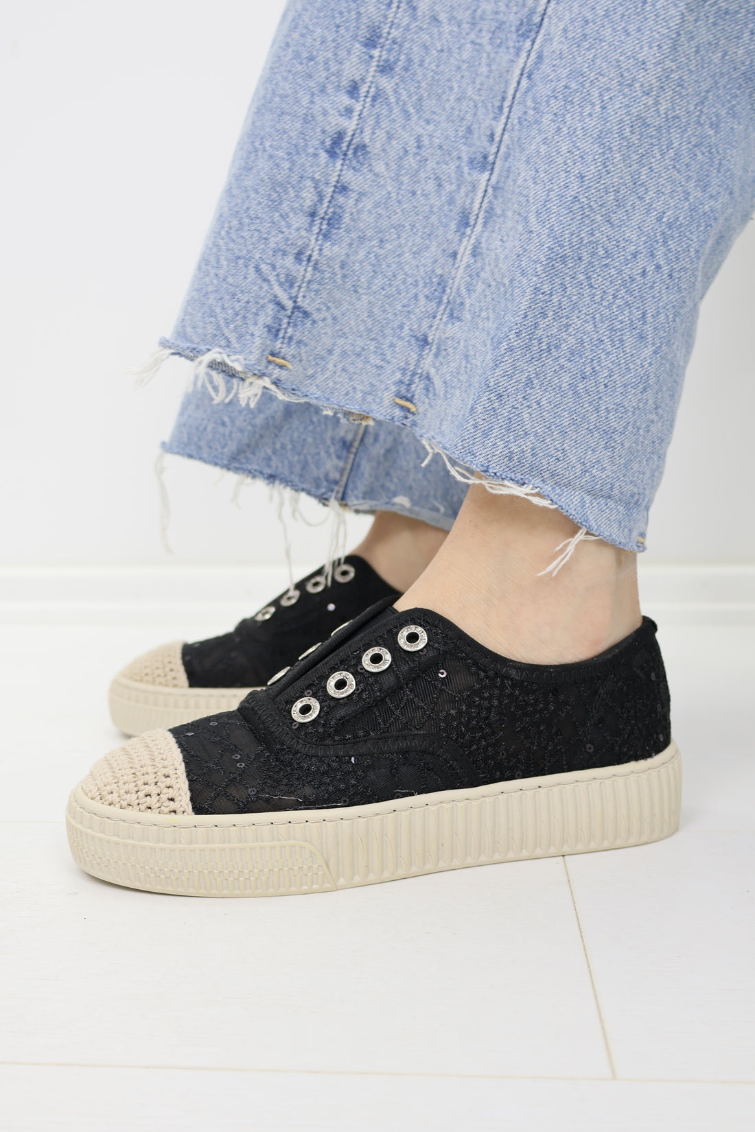 Vyllorna Dantel Hasir Burunlu Bağcıksız Siyah Platform Sneaker