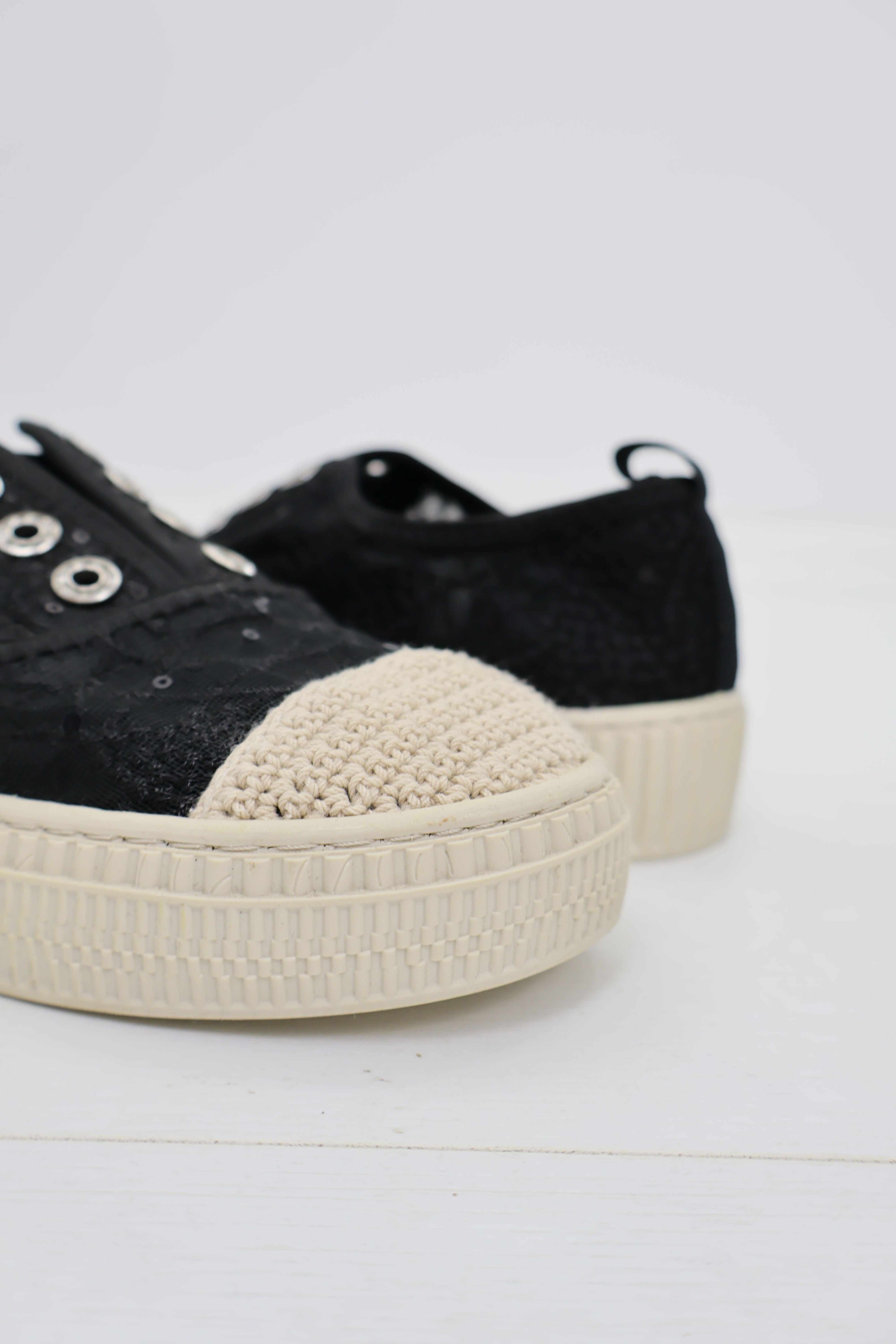 Vyllorna Dantel Hasir Burunlu Bağcıksız Siyah Platform Sneaker