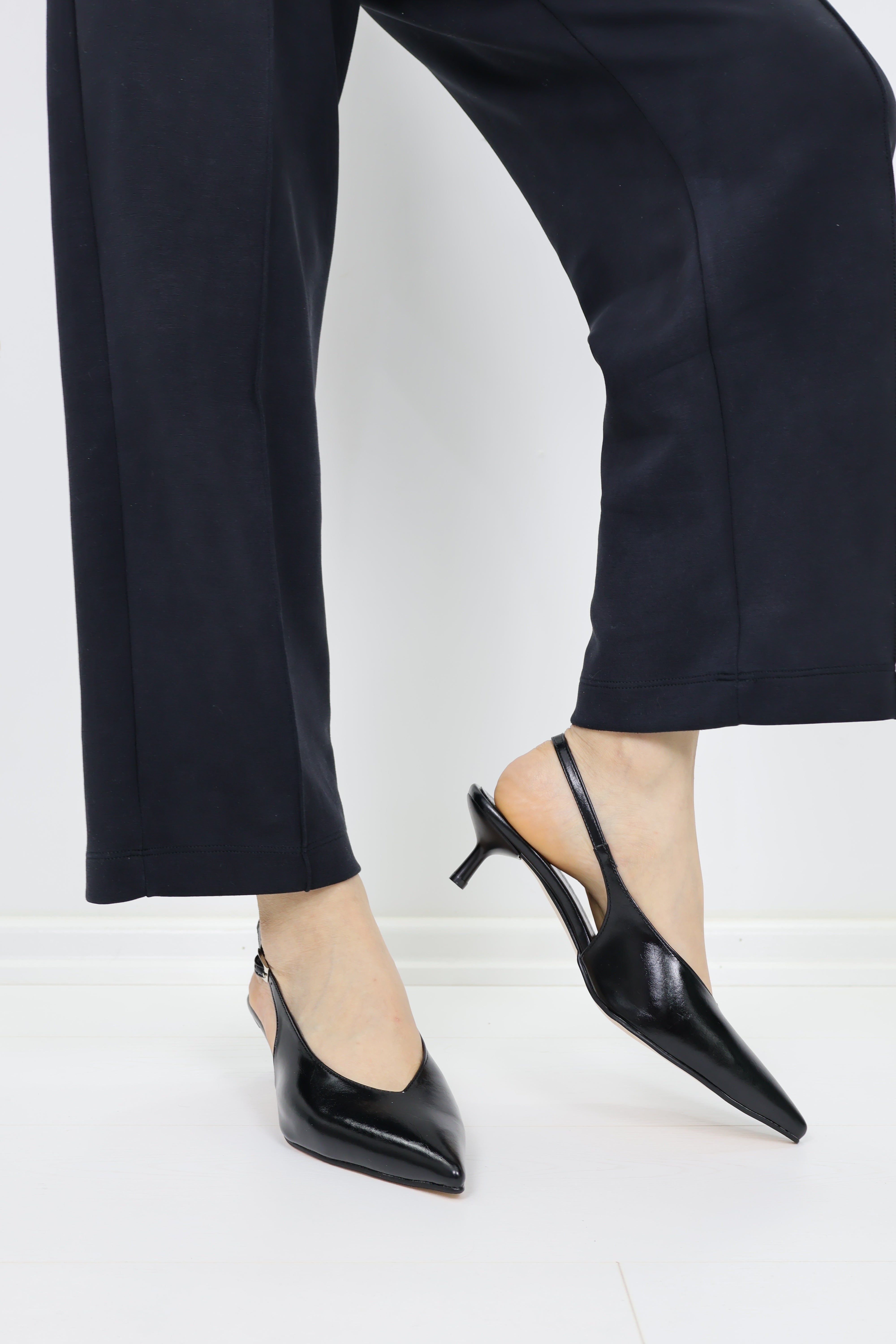 Kitten Heel Slingback Ayakkabı – Siyah