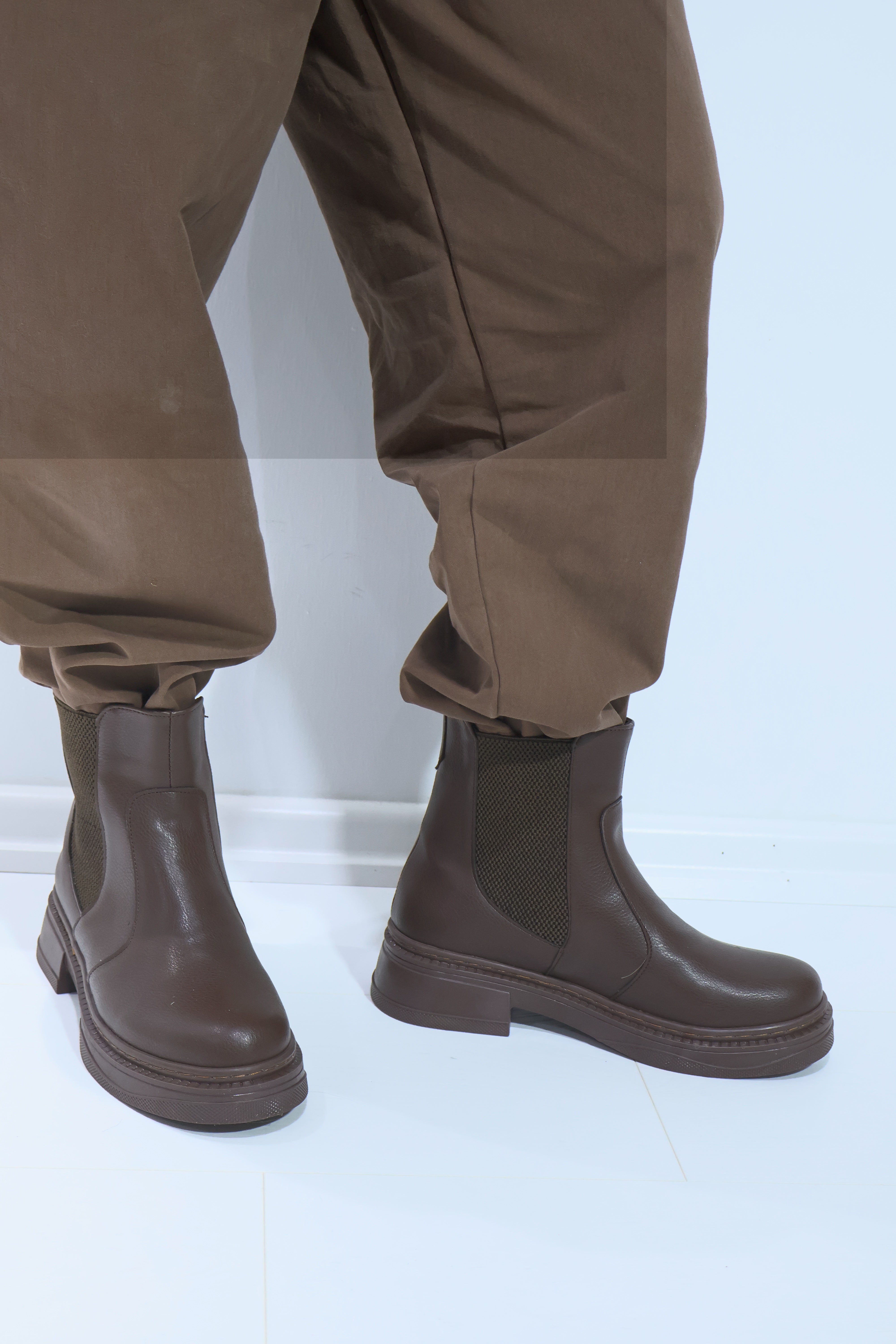 Rissoli Kadın Cilt Yan Lastikli Bot