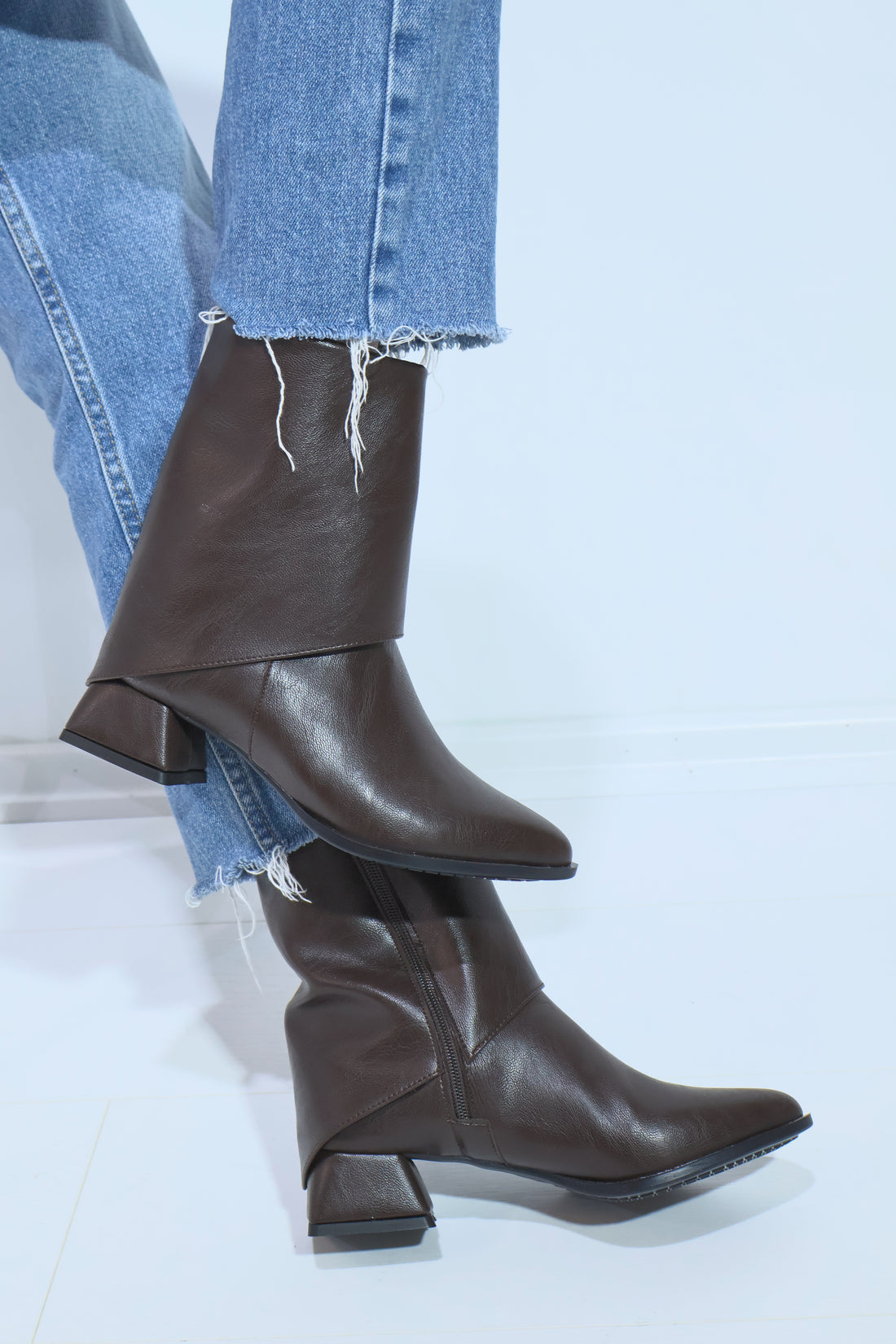 Diorin Kadın Kahverengi Kovboy Orta Topuk