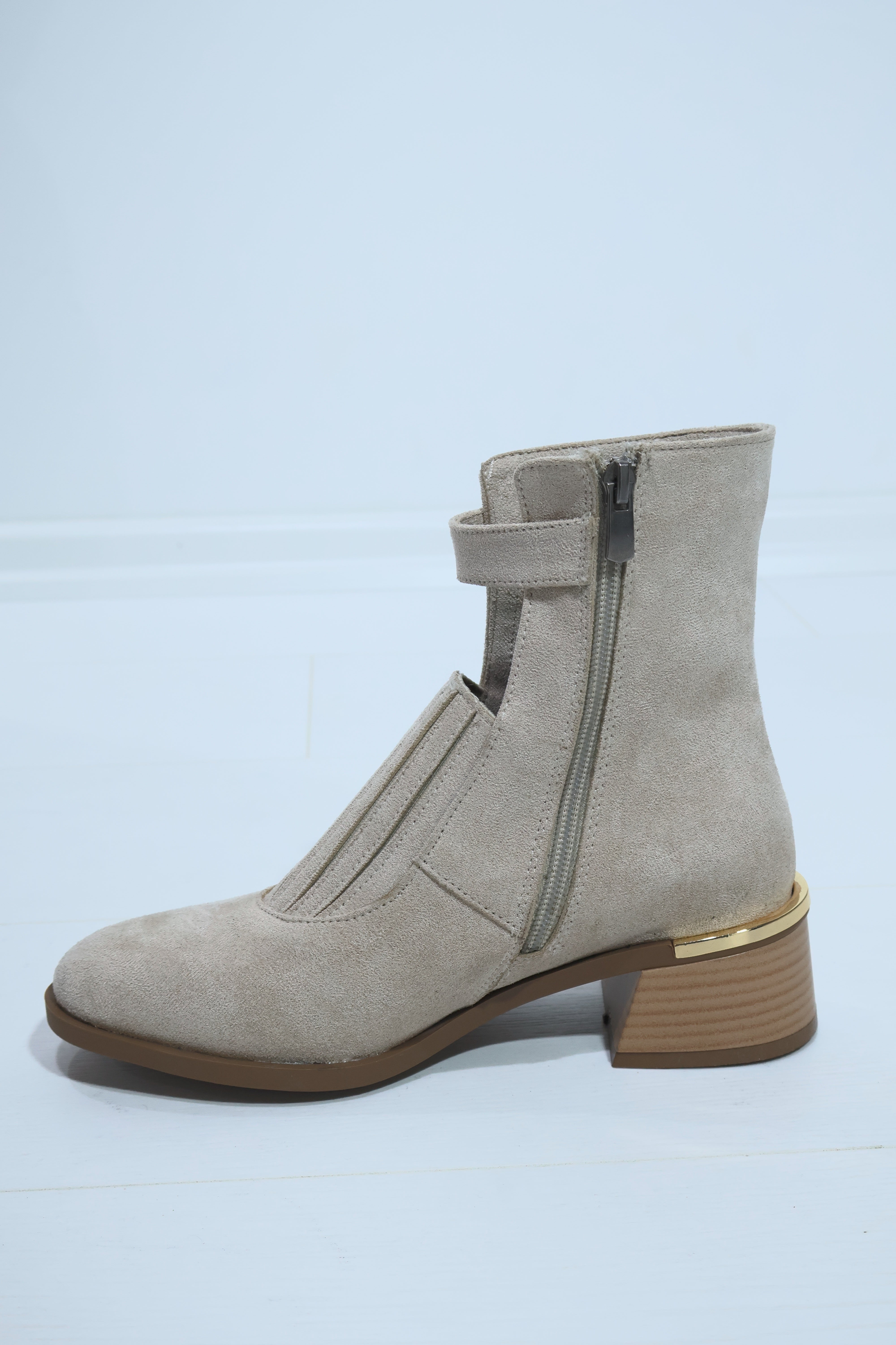 Bolemo Bej Süet Önü Lastikli