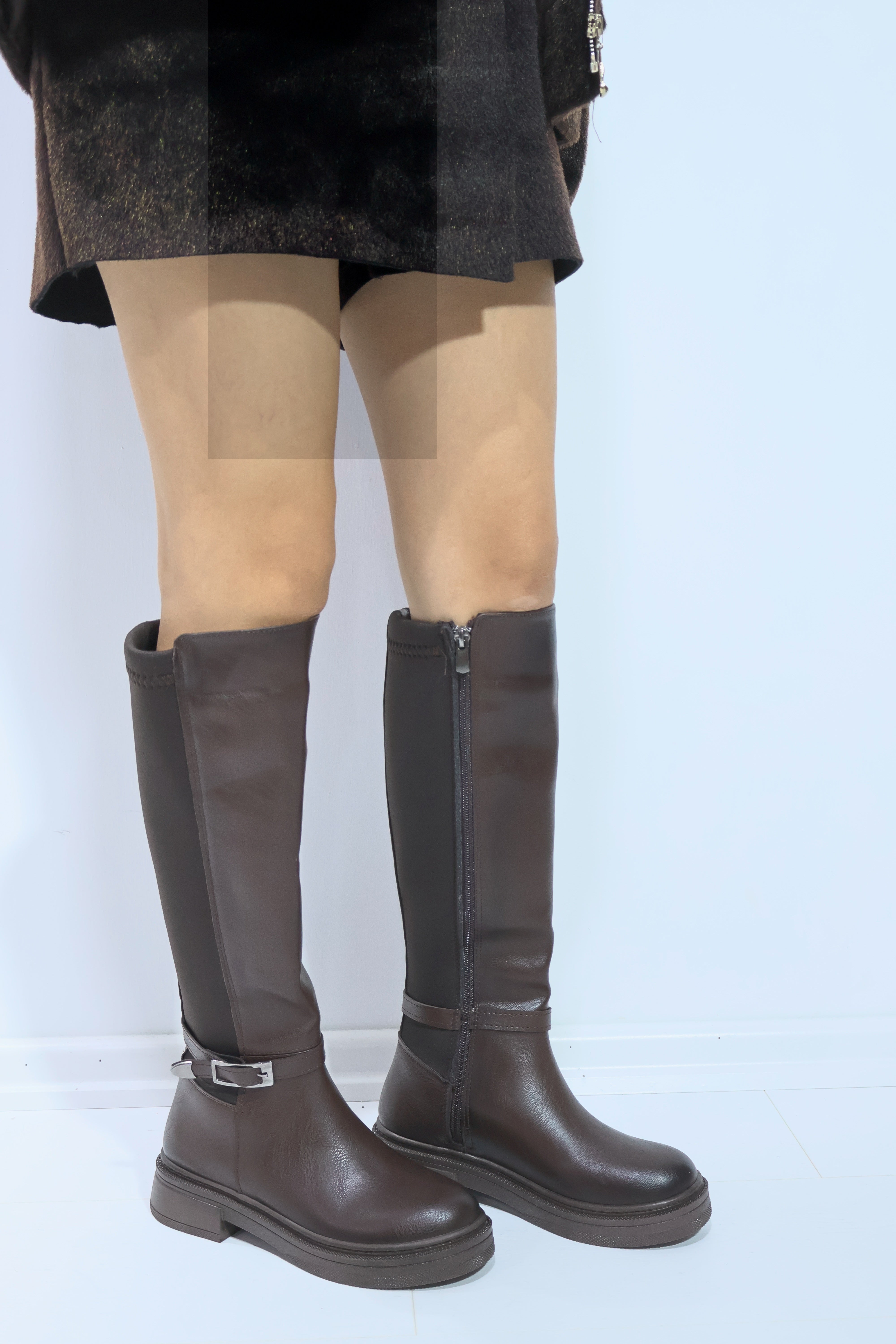 Olivia Dalgıç Kumaş Toka Detaylı Çizme