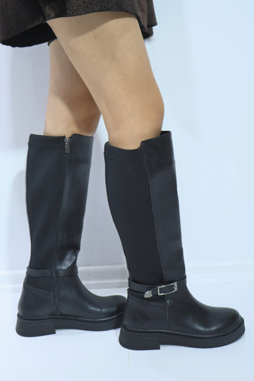 Olivia Dalgıç Kumaş Toka Detaylı Çizme