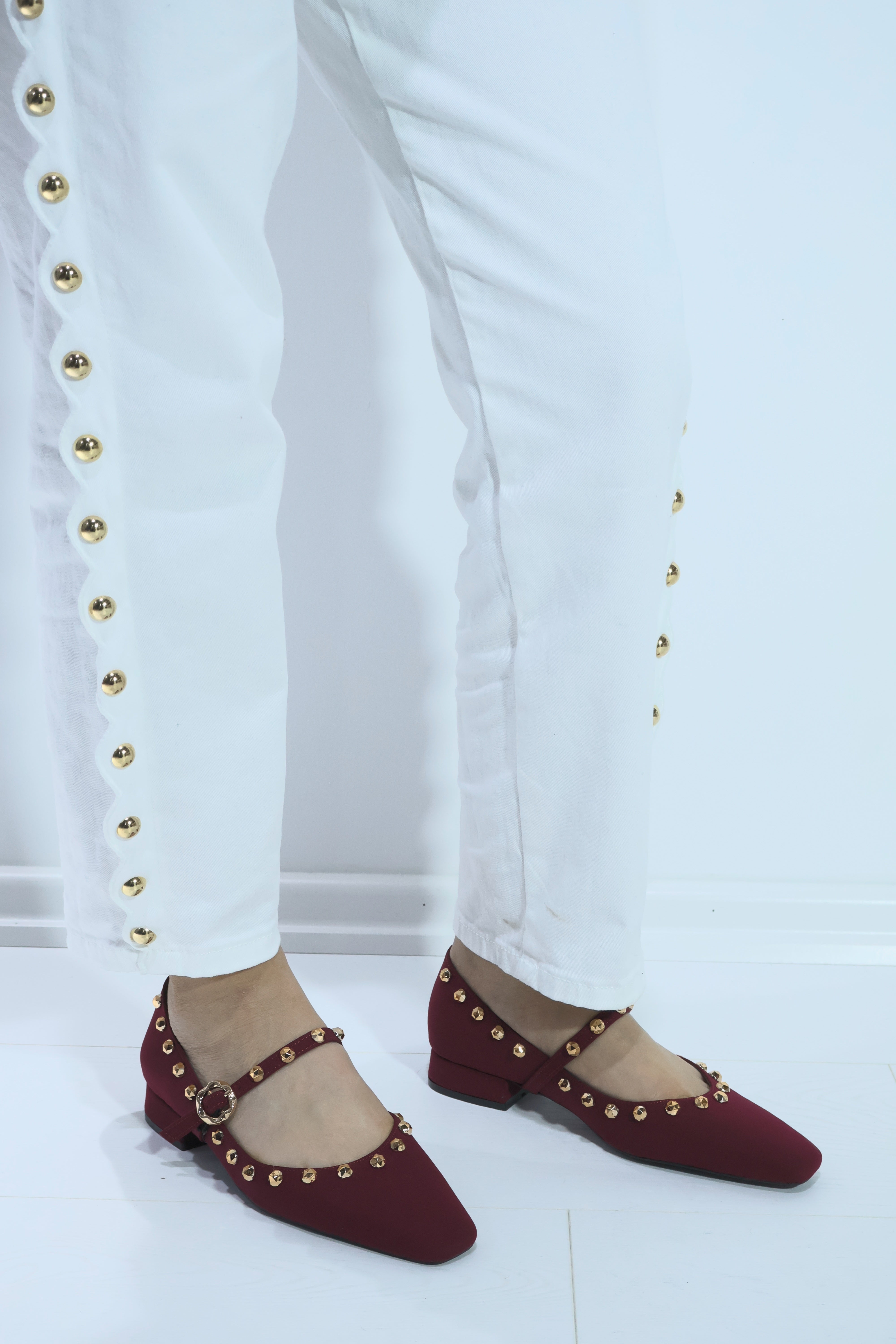 Aura Bordo Zımba Detay Süet Topuklu Babet