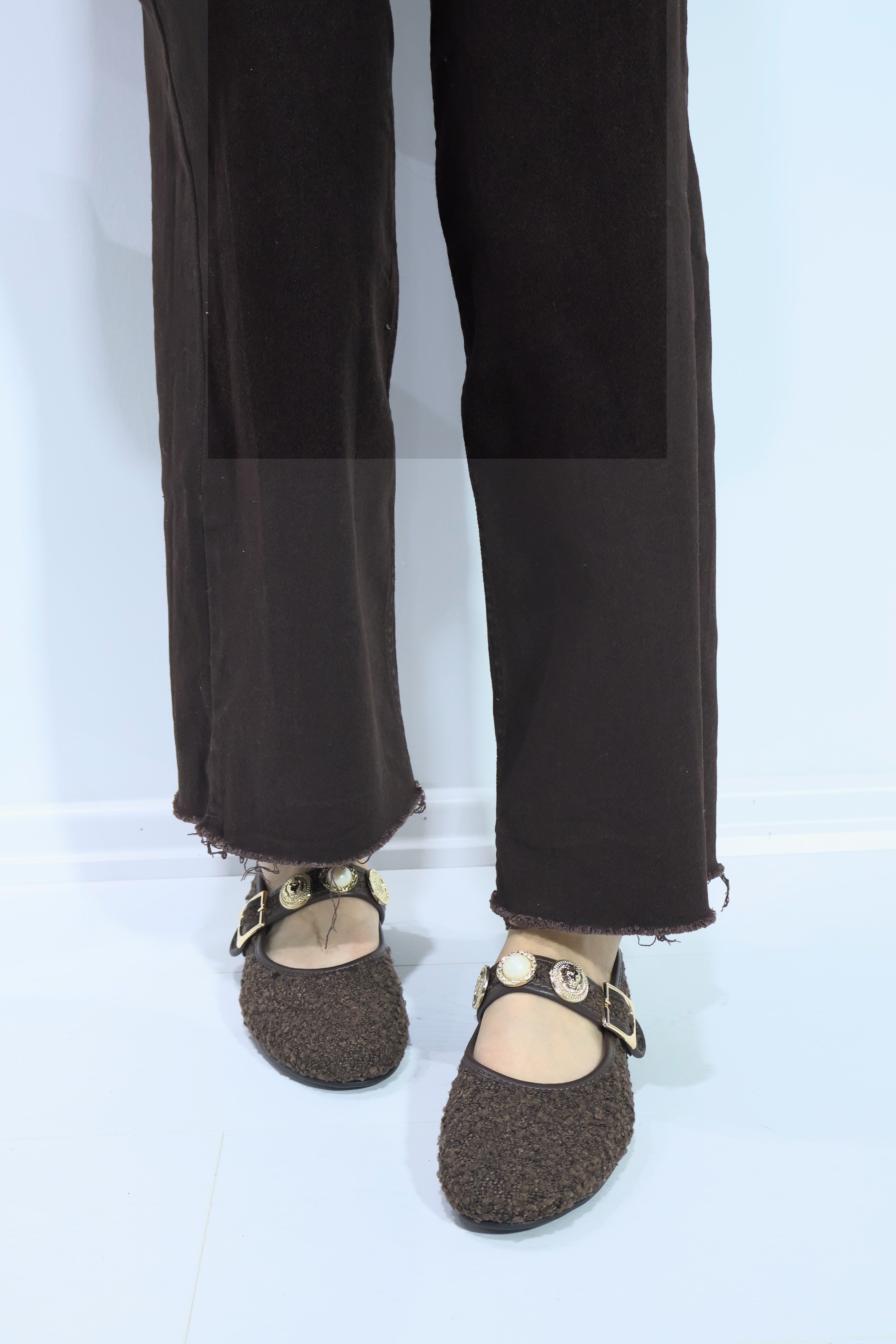 Neza Kahverengi Aksesuar Detay Kemerli Kadın Babet Ayakkabı