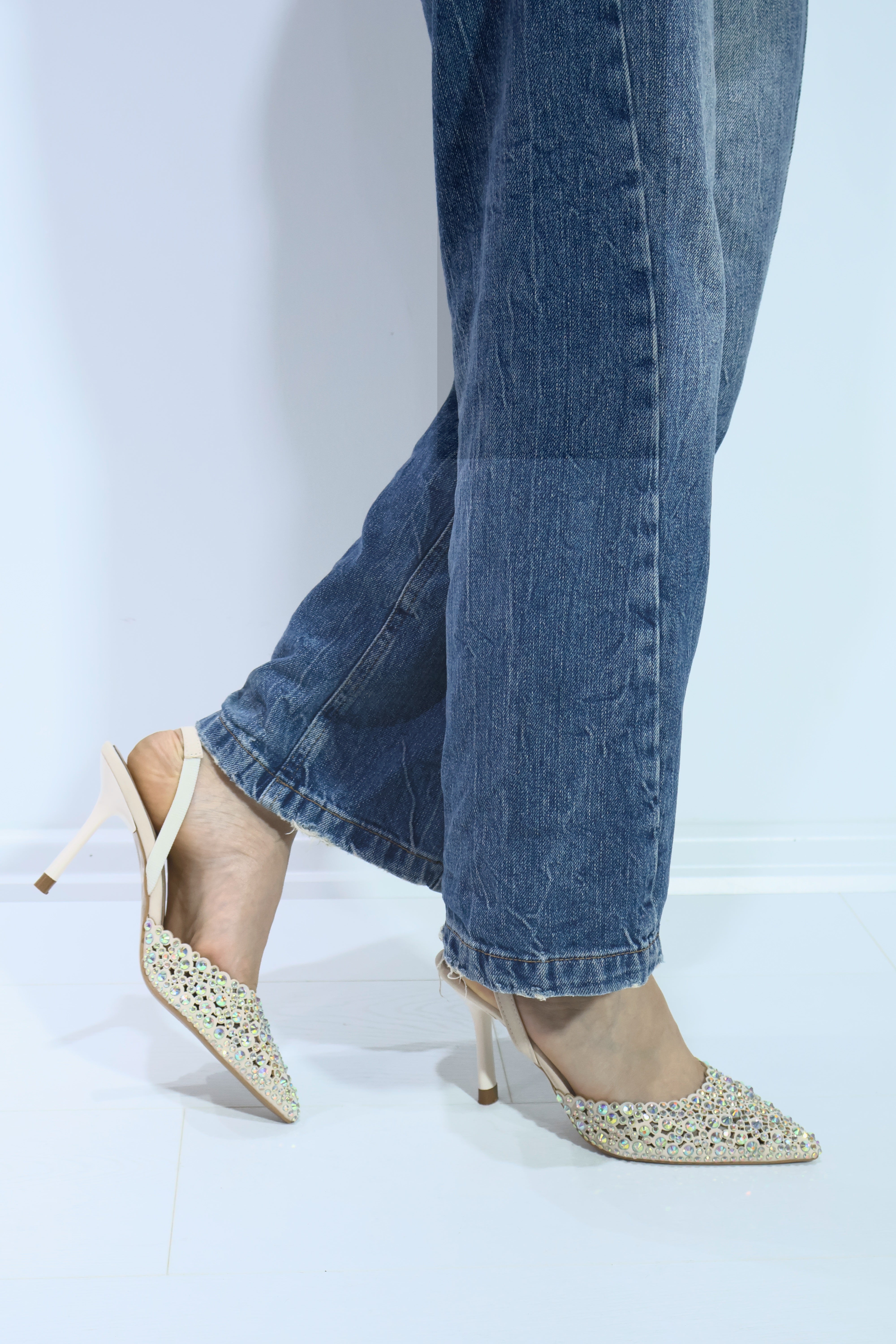 Özel Bej Tasarım Kadın Taş İşlemeli Topuklu Lastikli Stiletto