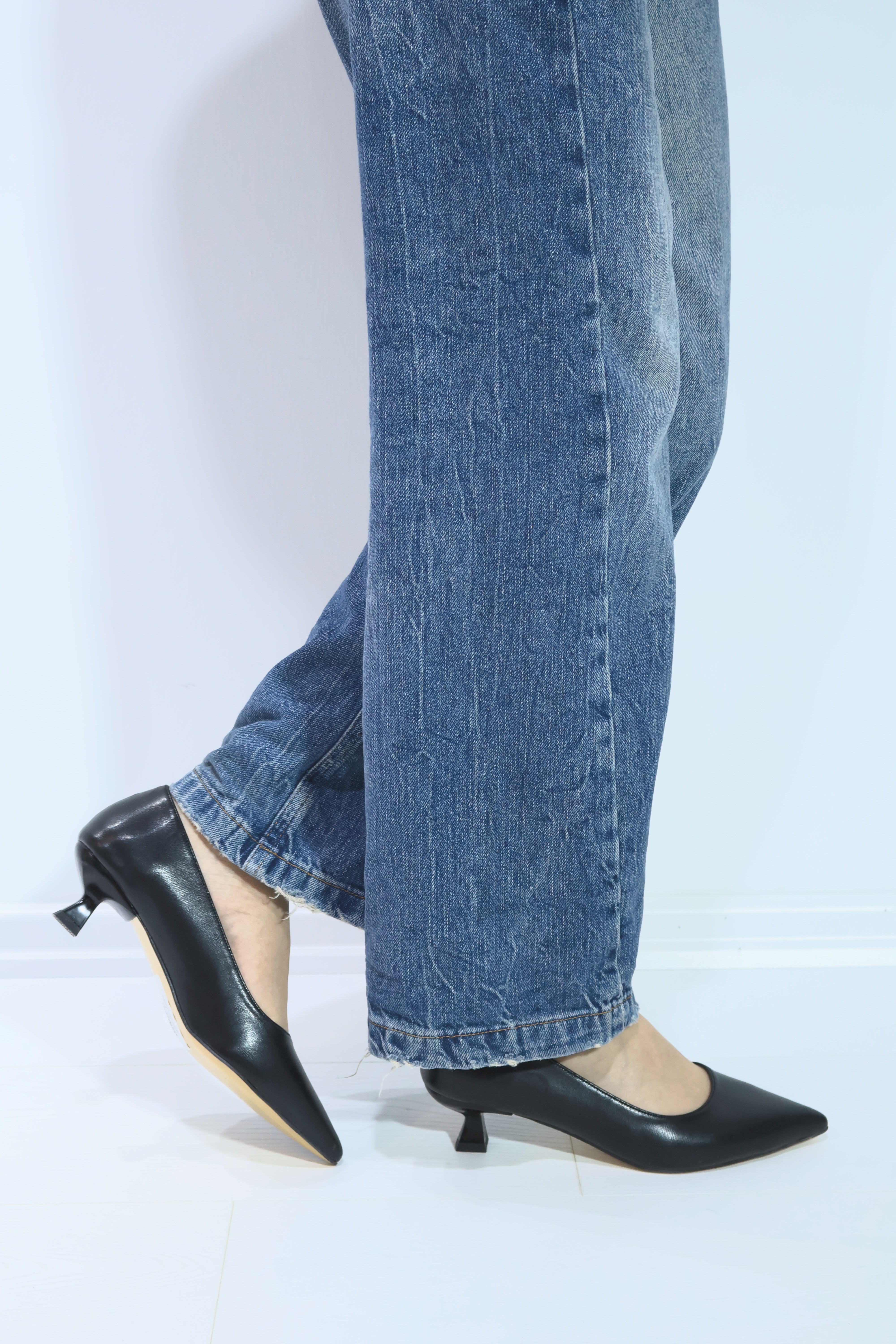 Gult Kadın Siyah Kısa Topuk Sivri Burunlu Stiletto