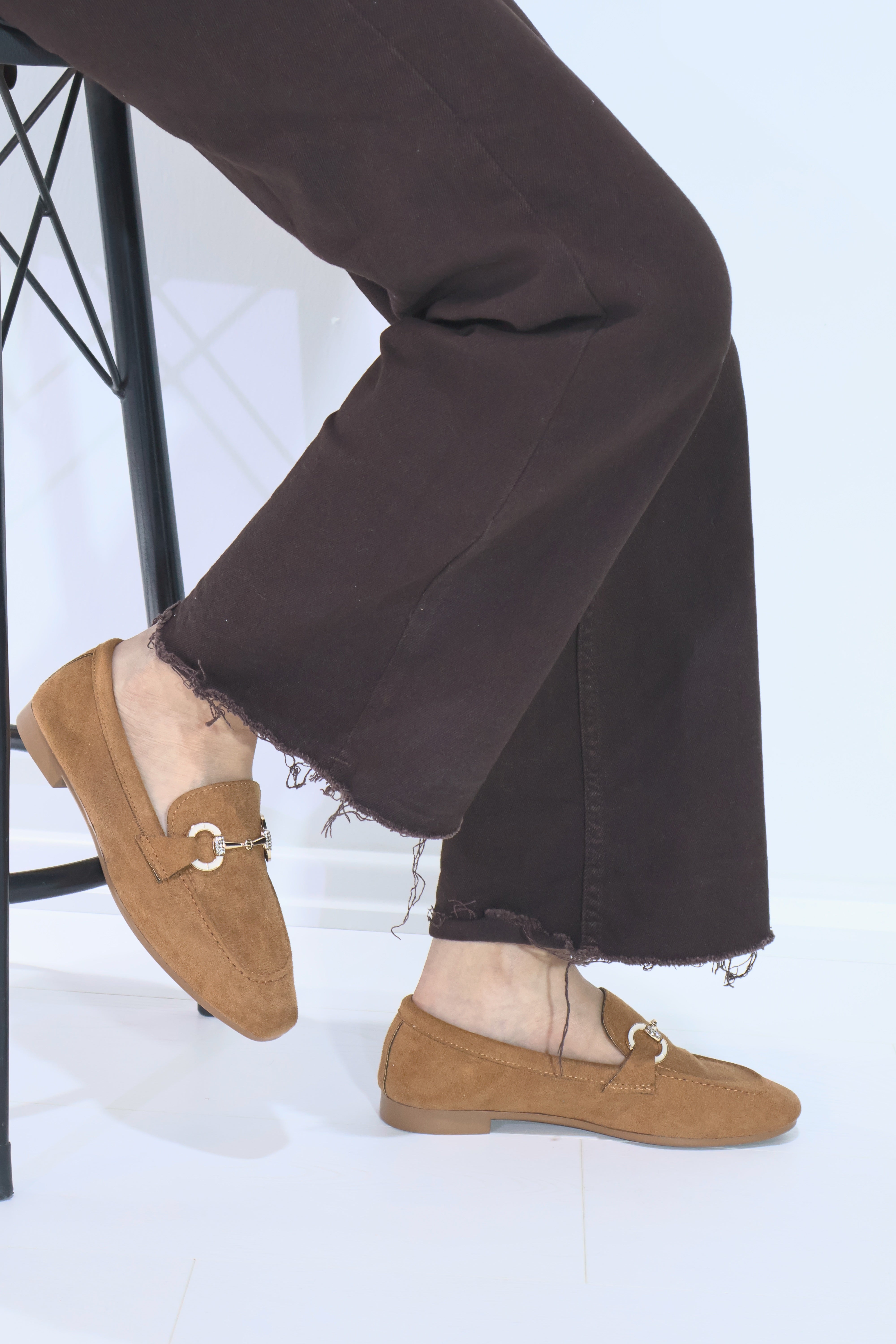 Toka Detaylı Süet Loafer