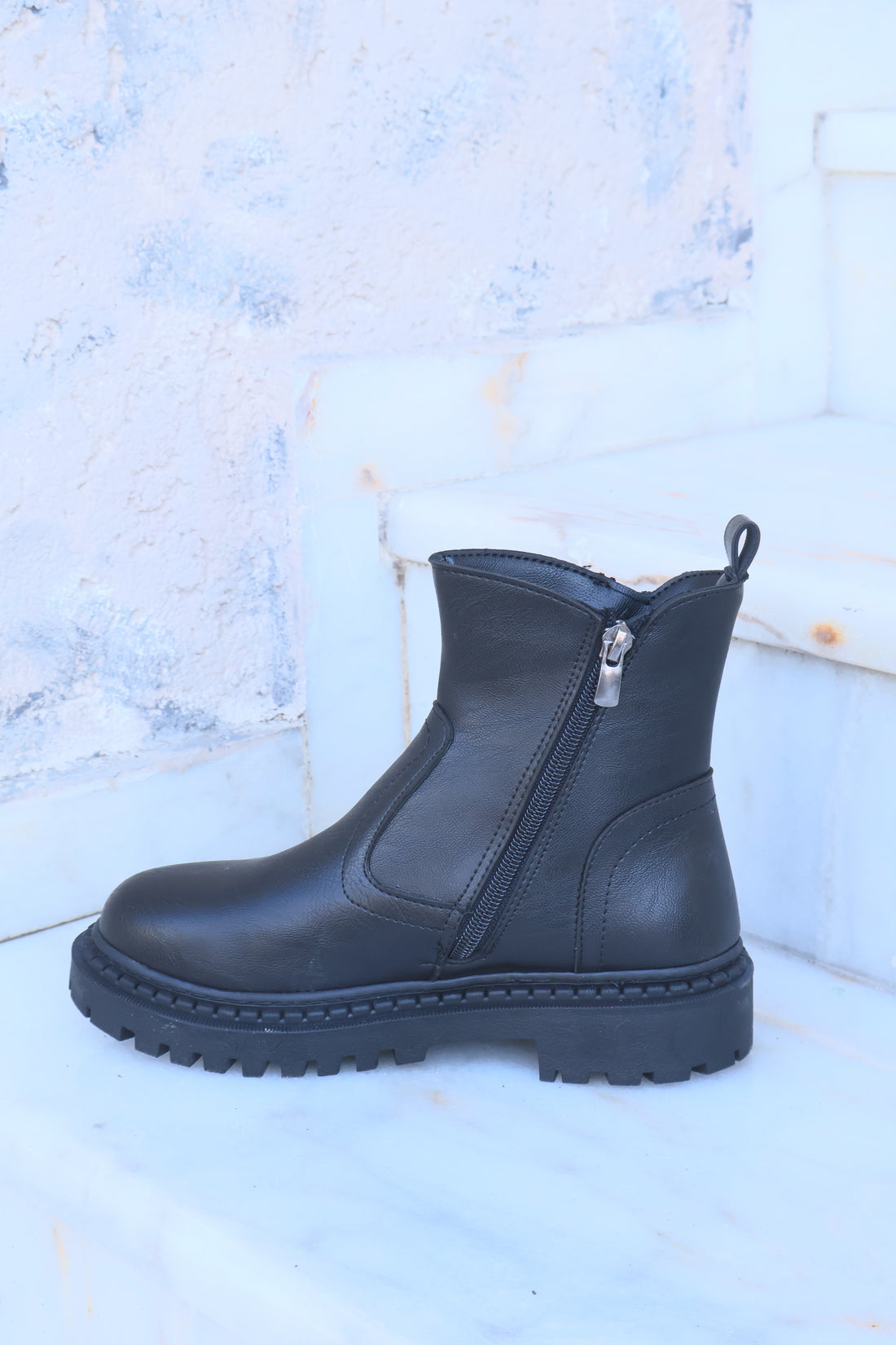 Castle Siyah Cilt Fermuar Detay Bot