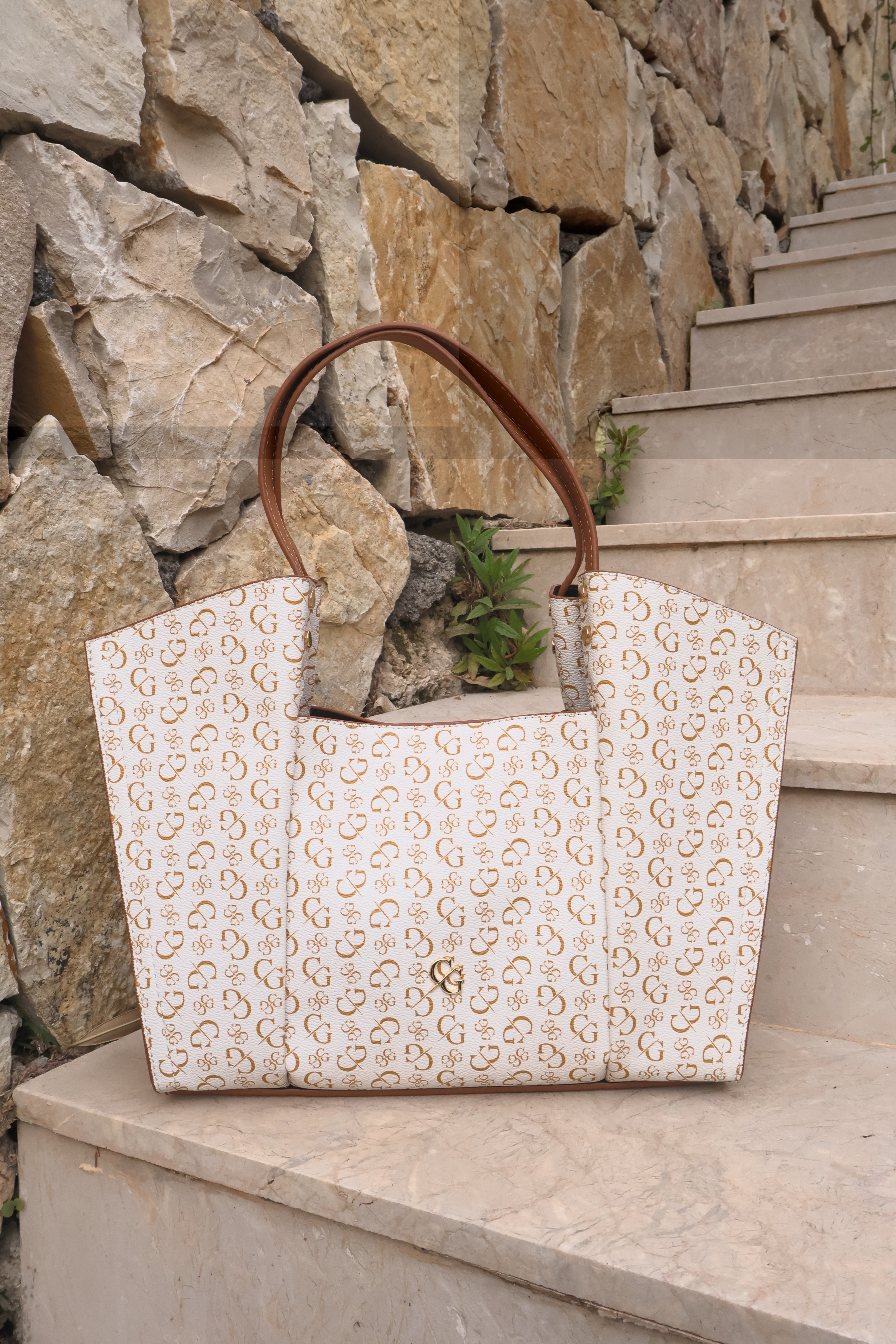 Kadın Beyaz Kahve Desenli Çanta