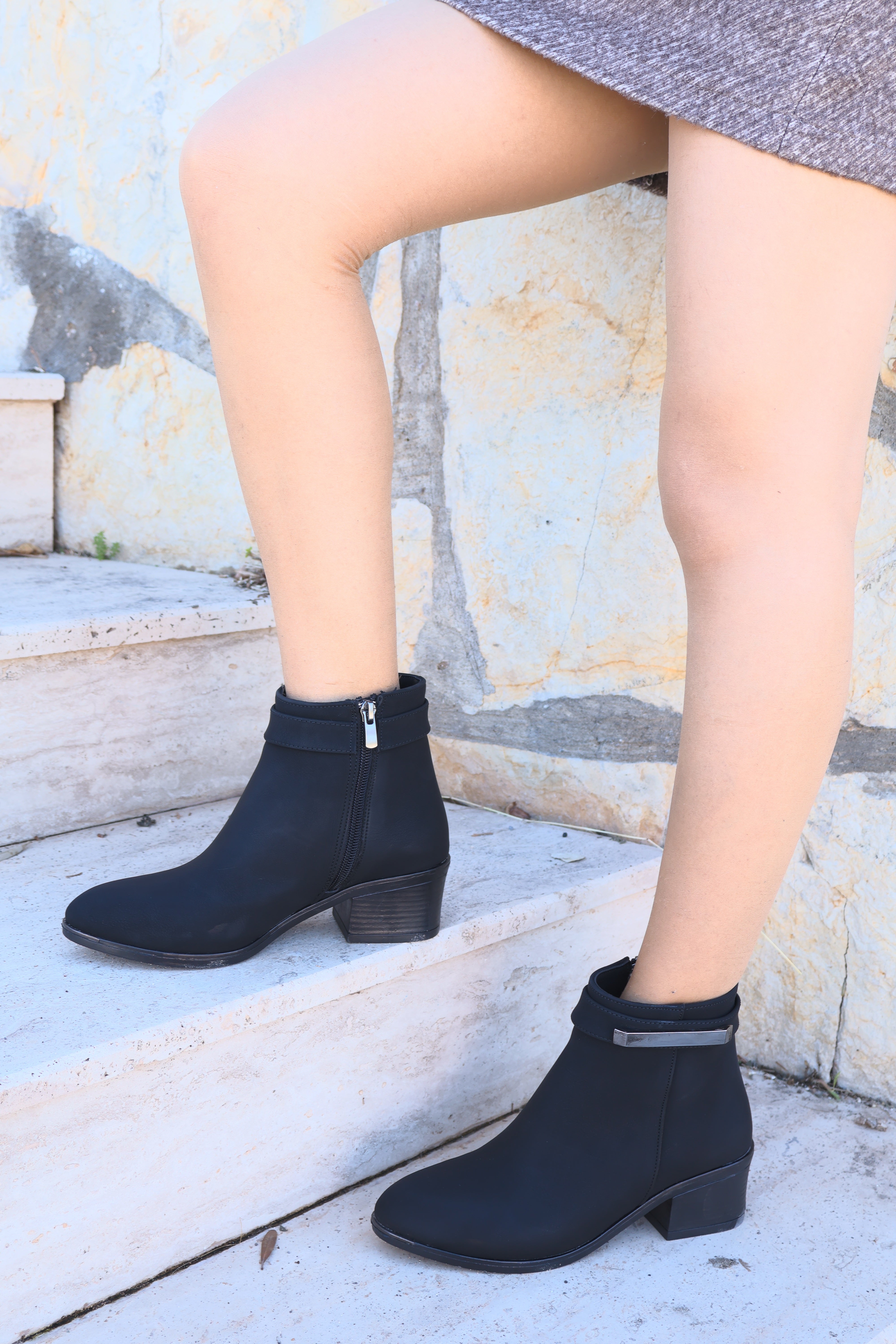 Renay Yan Tokalı Kadın Topuklu Bot