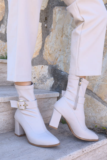 Renyo Kalın Topuklu Streç Tokalı Bej Bot