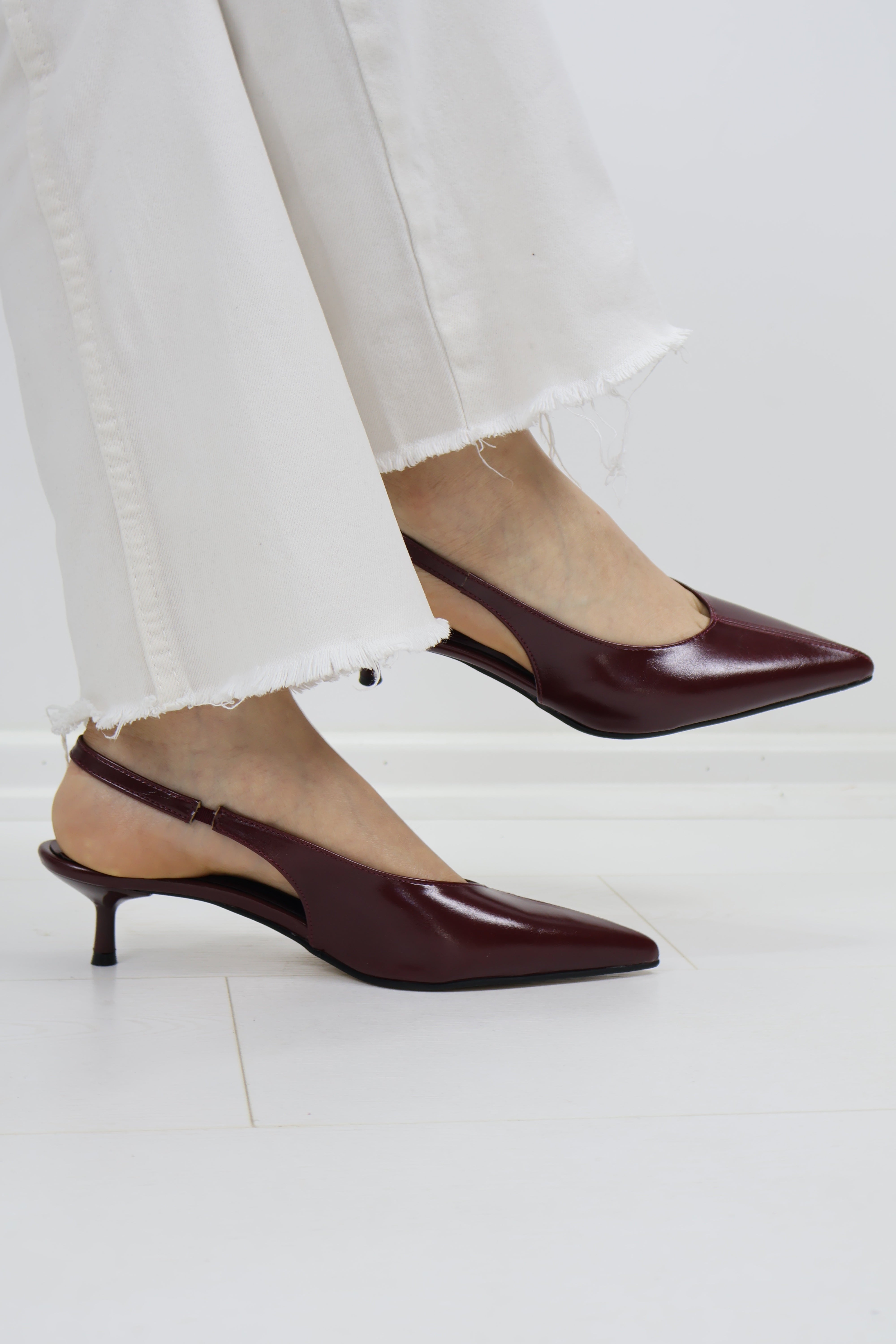 Bordo Sivri Burun Kitten Heel Topuklu Ayakkabı